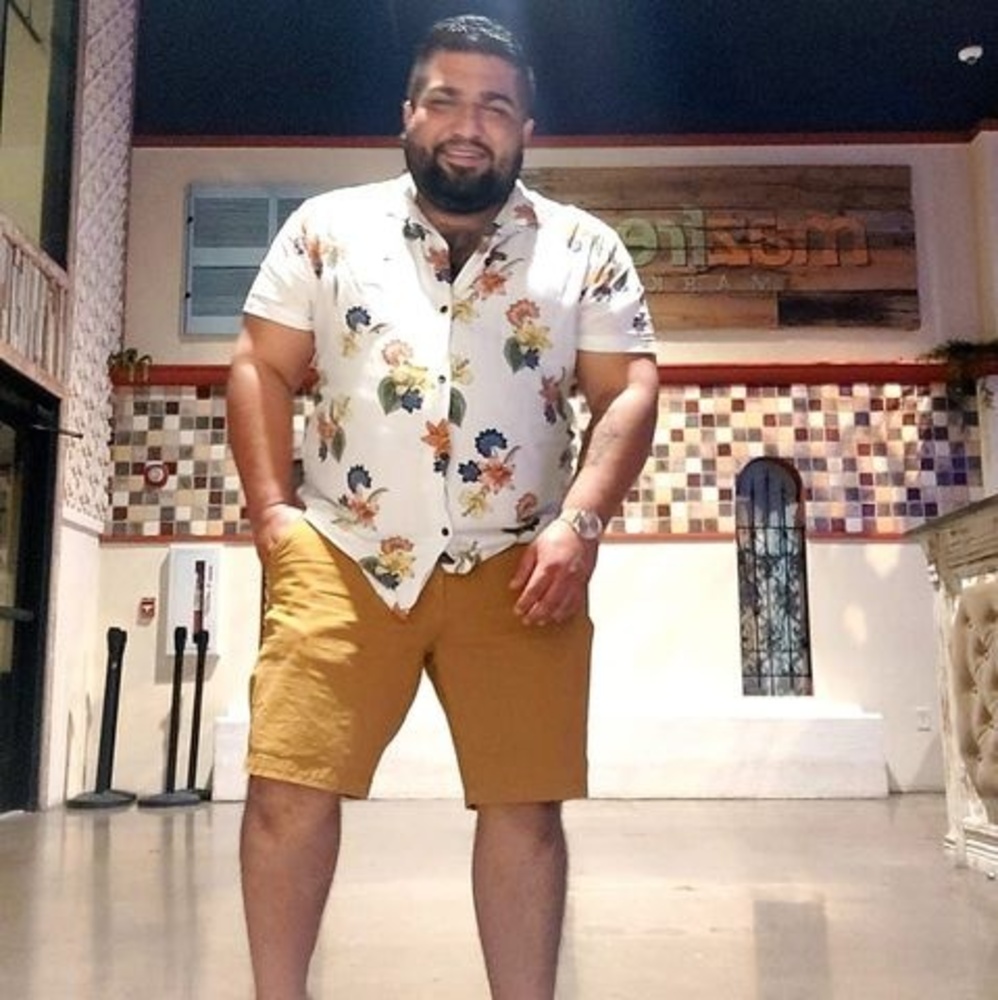 Meet your Posher, Manolo